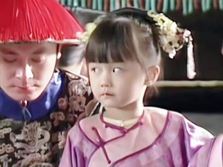 温宜就像一个香香软软的糯米团子,难怪被端妃一眼相中了