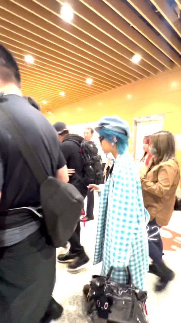 报!周笔畅抵达厦门!