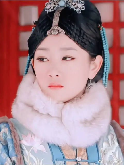 多美的一张脸呀!为什么非要去整容啊?
