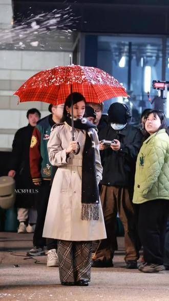 梦回朱韵,张婧仪 路人视角