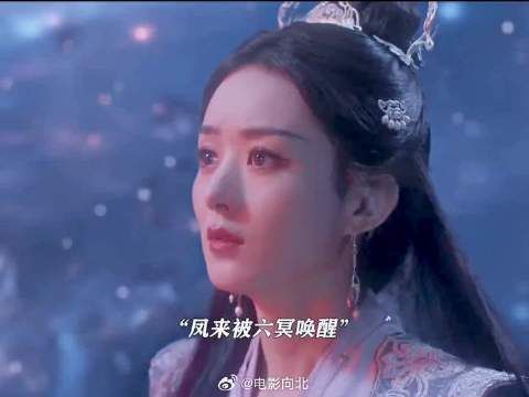 虽然是第一次见沈离,但是也为了她牺牲了自己,这就是父爱
