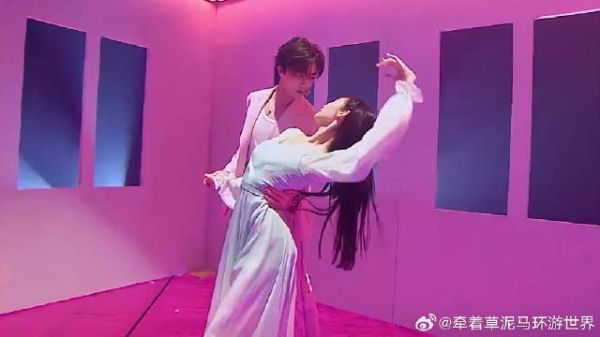 陈立农张艺凡上演《他们都不懂》,唯美又浪漫,绝了