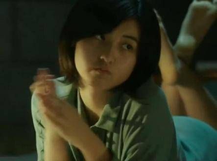 “不是梨花压海棠,而是海棠绕梨上”