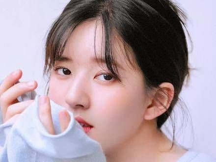 看看明星们的演技炸裂瞬间,一个转身就能变脸