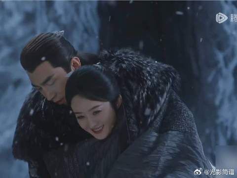 天啊啊啊~行止越来越放肆了 姐妹们稍等,火锅麻将场面马上来袭