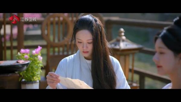 桓先生@曾一萱 收到了她的心上人写的分手信,本来她还对琼花会有些向往…