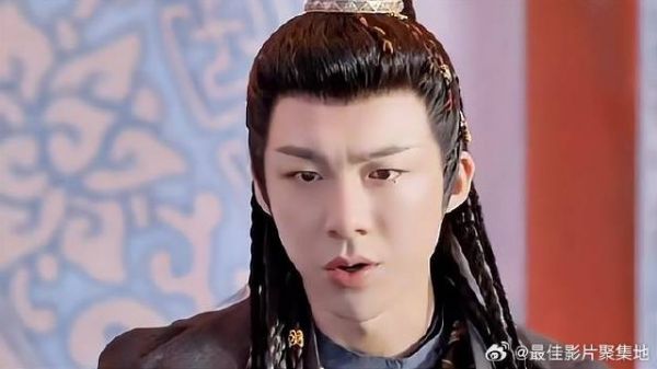 敢欺负我媳妇,看我上去就是一脚