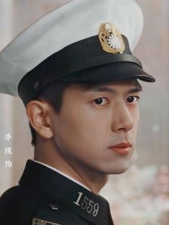 快来救救他吧,呜呜呜……