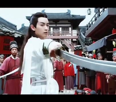 陈晓的少年感太适合这个角色了,杨子版的em..