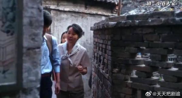 儿行千里母担忧，还记得你第一次出远门父母的眼角吗？