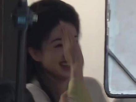 隔着屏幕都能感受到 白鹿 的快乐,咱们小菠的笑容真的很有感染力