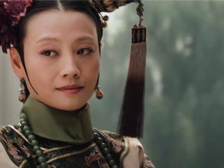 一登场便令人感到难以招架!果然是一位深藏不露的高手!后宫之首甄嬛传