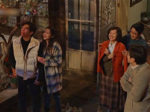 老了老了还贴上了,但是我感觉庄老师不是开窍了…
