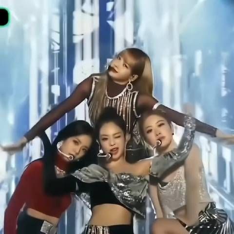 杀疯了 BLACKPINK 悦霞标签