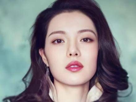 钟楚曦的颜值高？那都是遗传自妈妈呀！