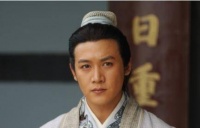 他二十七岁才立志读书，却成一代文豪，培养出两个流芳后世的儿子