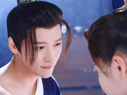 绿茶又腹黑的男主角,为了赢得女主角的心,使出各种小手段!