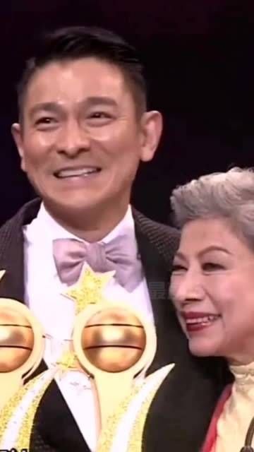 刘德华曾为首位“鬼婆”颁发奖项,这位86岁的艺术家终身未育…