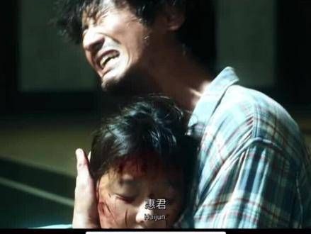我只要你在我身边,有风轻拂你的脸颊,在夜幕降临之前,让星辰点缀你的眼眸