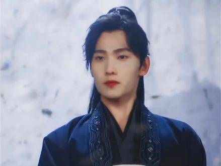 诸位可分得清“端着”与“好仪态”间的区别?