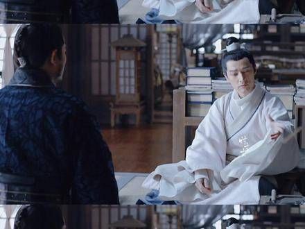 江左梅郎每翻一个牌子，就有一位大臣高呼殿下