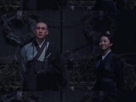为凤俏挡雨,那一瞬间凤俏下意识地躲开了
