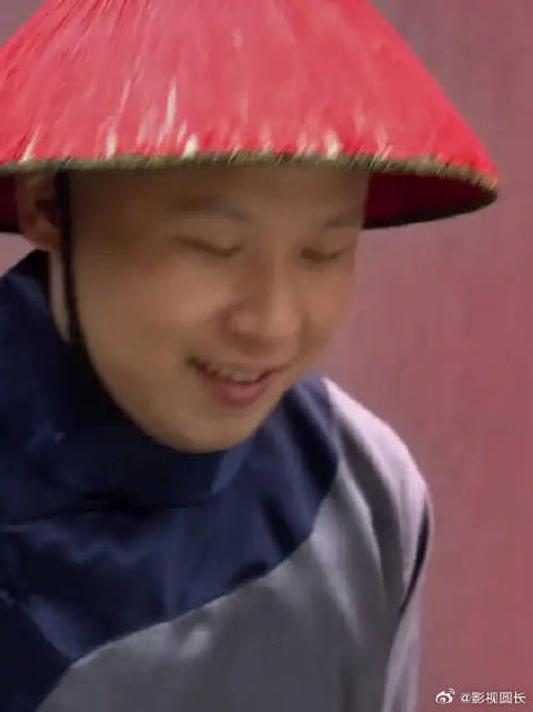 原来小允子的腰,早就暗示了甄嬛的地位变化