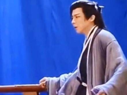 这是我那病娇且不会武功的熬鹰掌门洛铭西