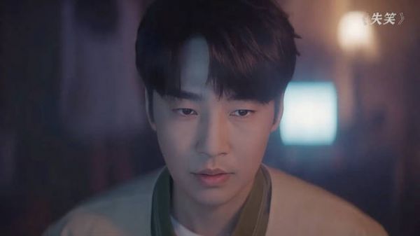 “一身清贫怎敢入繁华，两袖清风岂敢误佳人”