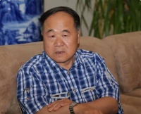 人性还是兽性？莫言在北大女生的犀利提问中离场，网友：吾辈楷模