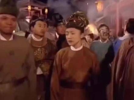 2000年,周迅与赵文瑄主演《大明宫词》