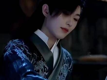 爱上男二似乎是命中注定