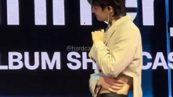 241127 专辑 Fan Showcase 我靠!