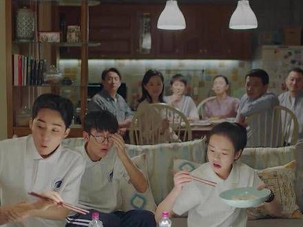 豆瓣高分的《小欢喜》，实际上并没有贴近普通家庭的生活