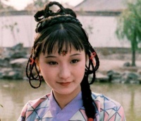 《红楼梦》芳官为什么改名叫“耶律雄奴”？又是宝玉的馊主意