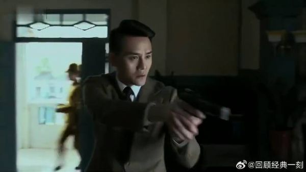 看阿诚这杀人的手段,堪称全剧最精彩!我看了不下十遍