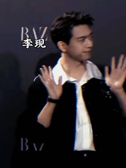 我也不想心动呢，但他摇摇头说再见的模样实在太可爱了