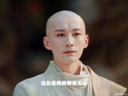 小时候我紧随你身后,长大后我守护着你的孩子