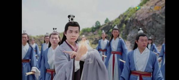 重紫:为重紫挡下攻击的卓昊并不比洛音凡更强,至少在重紫这里,他做到了