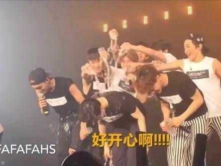 我们的91line，承受最多的两人，明明没有做错什么，真的好怀念九人的EXO