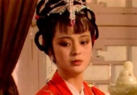 抄检大观园，探春说的一个字里饱含深意，怪不得宝钗要搬出去住