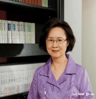 琼瑶自传自述生命最后的日子：“我是快乐、自由、翩然的”