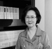 琼瑶离世：火花燃尽，翩然归去 | 新京报快评