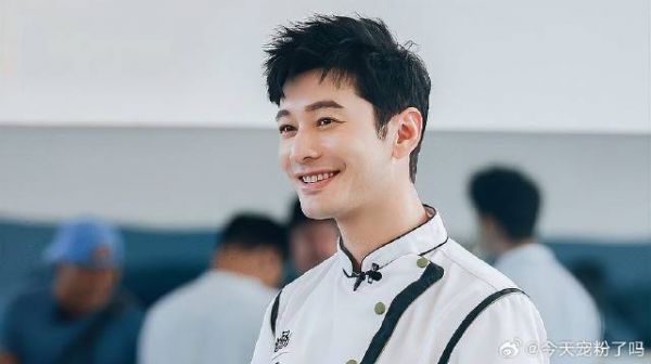 黄晓明发文告别:食物真的会带来快乐