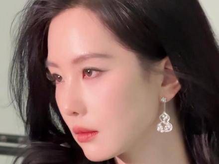 光彩盛放，共见星辉