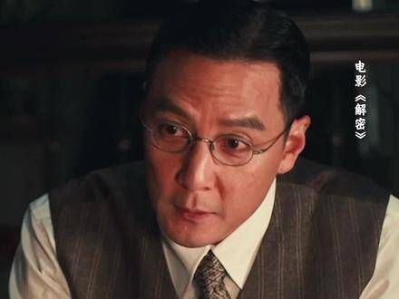 少年在父亲的影响下，理解了什么是“国”