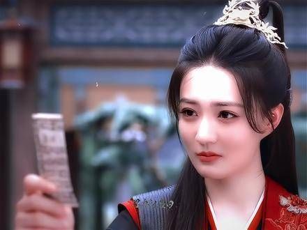 “大小姐请尽情用羞辱我” 披荆斩棘的大小姐重生开大