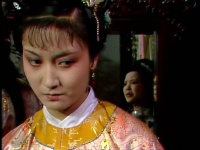 贾迎春：躺平是我的错？