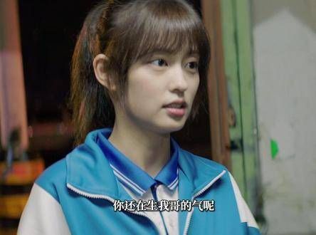 采访吴潇:有一个妹妹像是孙琰清是什么感受?岳骁恪在一旁瑟瑟发抖