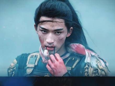 是哪两位大神创造了叼玉佩和丝带蒙眼的仪式?
